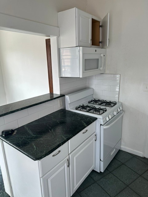 Photo - 647 Anderson Ave Unit Fl. 3