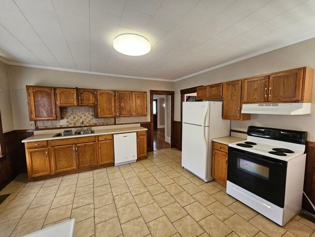 Building Photo - 189 South St Unit 189