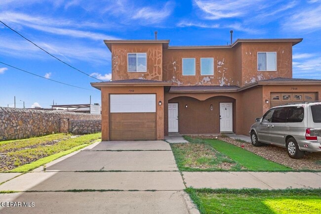 Building Photo - 7908 Mt Latona Dr Rental