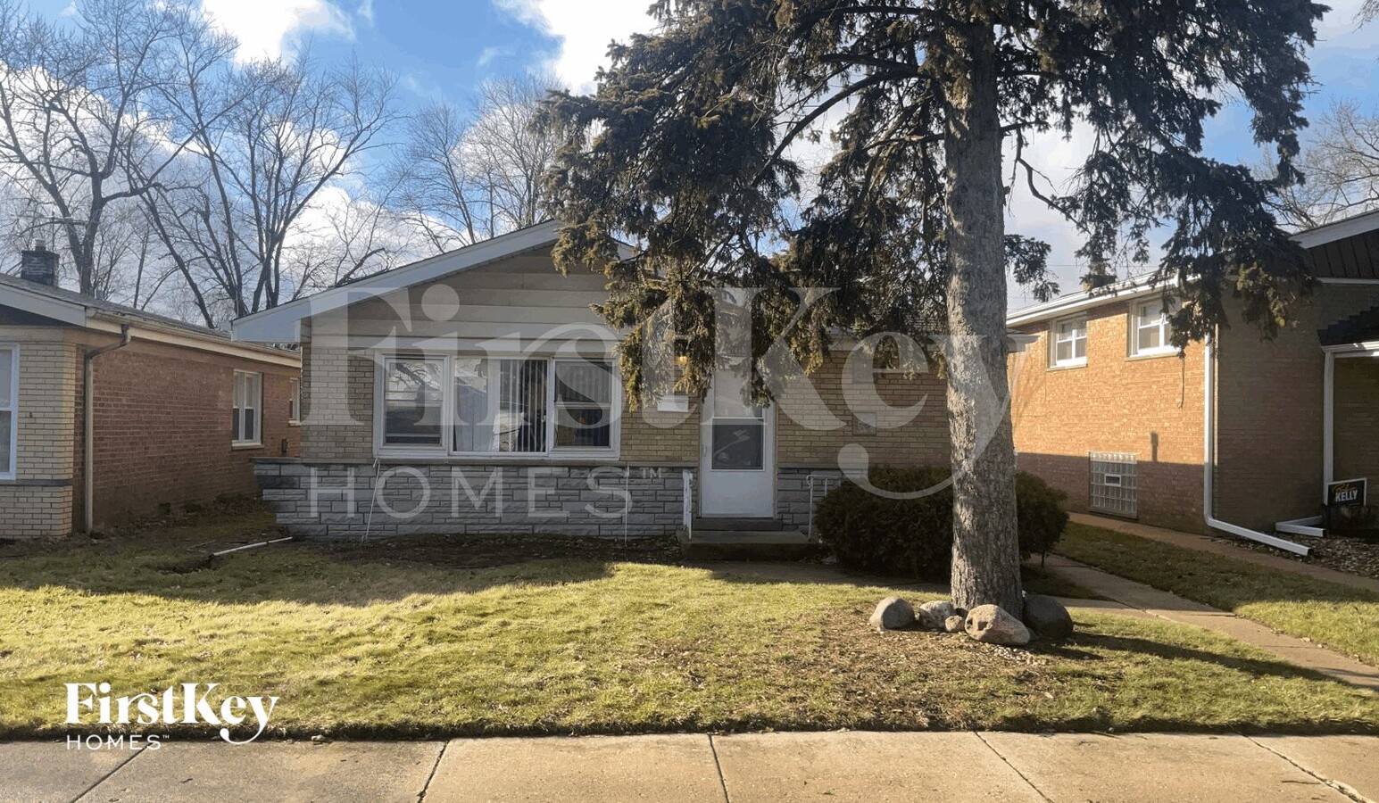 Photo - 14340 Kenwood Ave