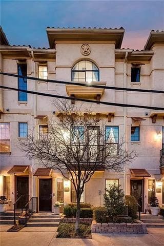 Photo - 1008 Pavillion St