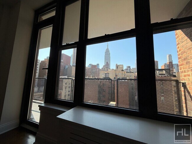 Photo - EAST 35 STREET Unidad 12DE