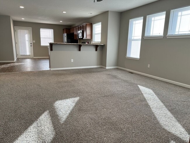 Photo - 3 Bed | 3 Bath | 2 Car Garage Attached Villa in Blue Springs
