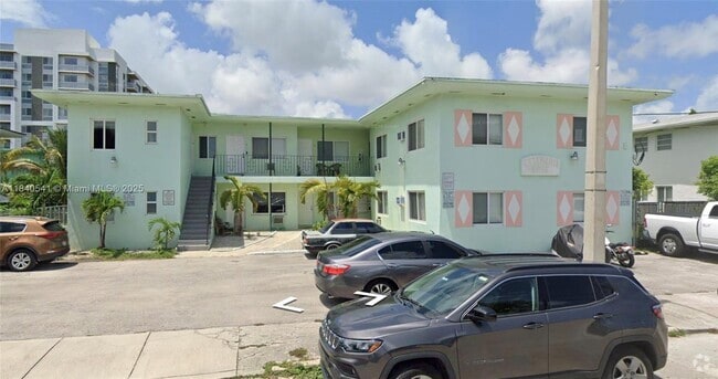 Building Photo - 521 NE 82nd Terrace Unit 8 Rental