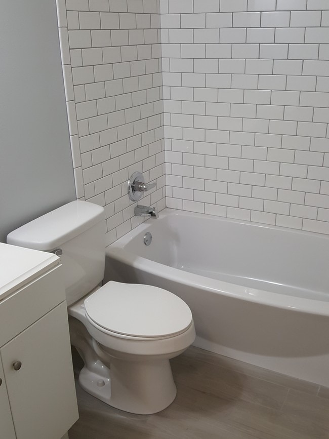 Photo - 104 Prince Ave