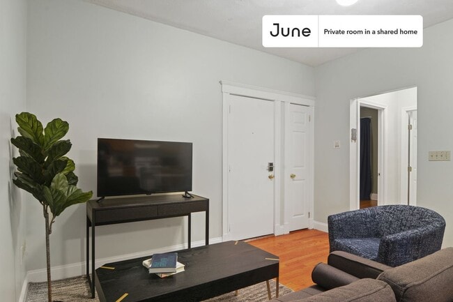 Photo - Room in Shared 4 bed/1 bath home Unit C