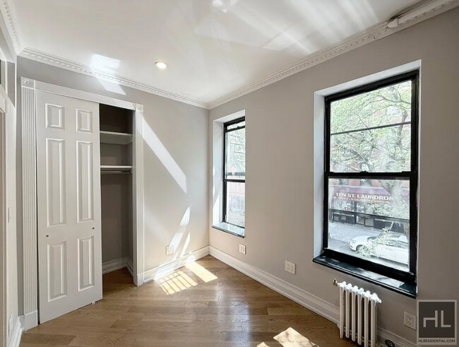 Photo - E 5TH ST. Unit 4D