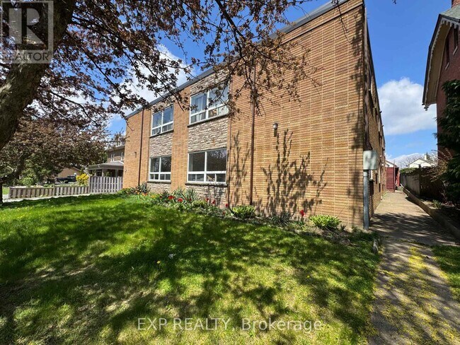 Photo - 6049 Culp St Unit 3