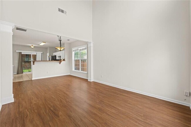 Photo - 2704 Regent Walk Dr