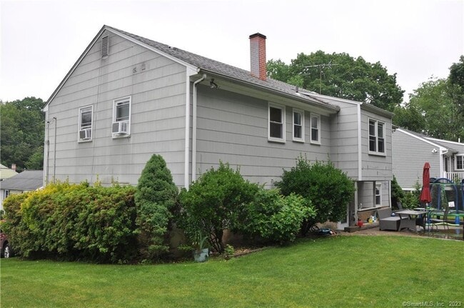 Photo - 22 Essex Rd
