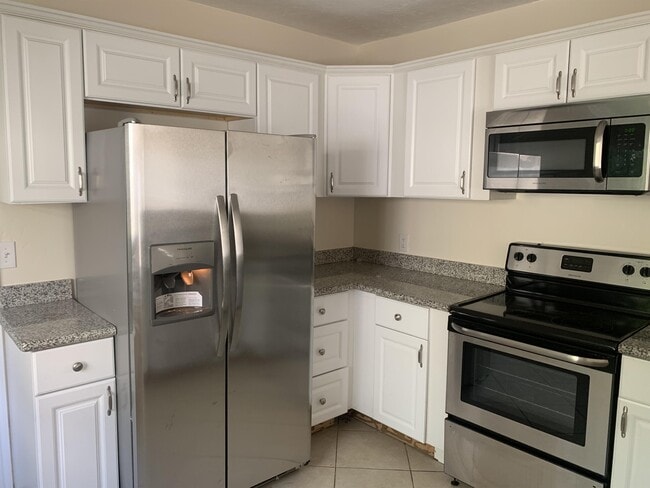 Photo - 265 S 1135 W