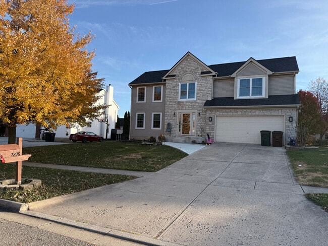 Photo - 2298 Maxwell Ave