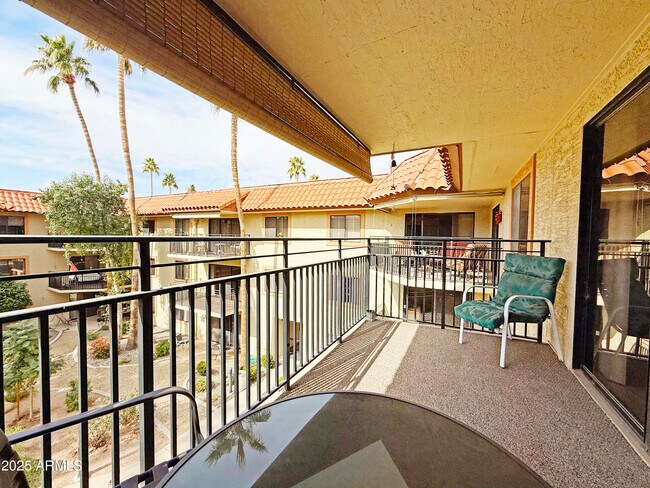 Photo - 10330 W Thunderbird Blvd Unit A304