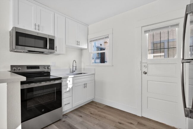 Photo - 525-537 Chestnut Avenue