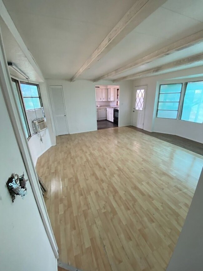 Photo - 2 Bed 1 Bath Mobile Home