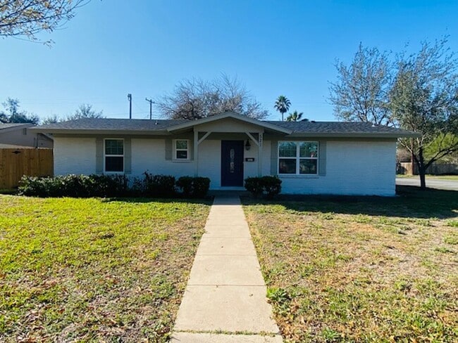Building Photo - 521 Vine Ave Rental