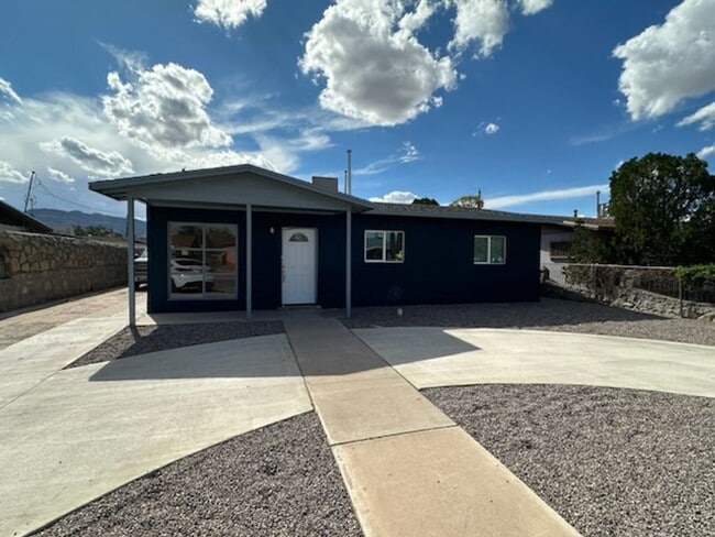 Building Photo - HOME FOR RENT NORTHEAST EL PASO