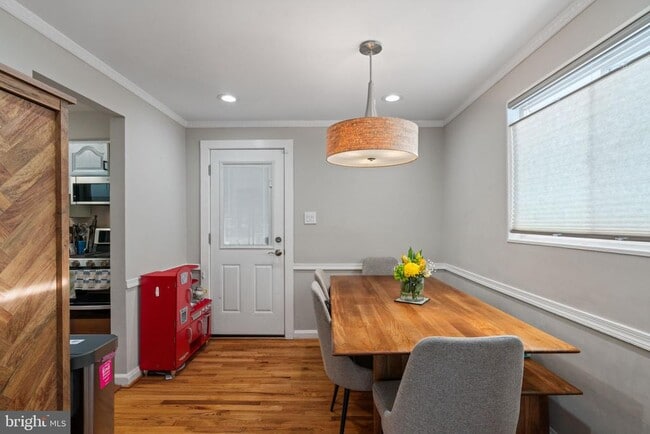 Photo - 3903 Whispering Ln