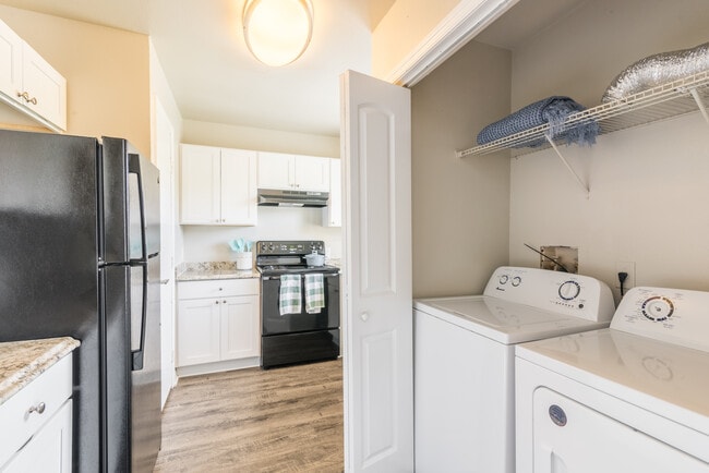 Photo - Rolling Hills Apartment Homes