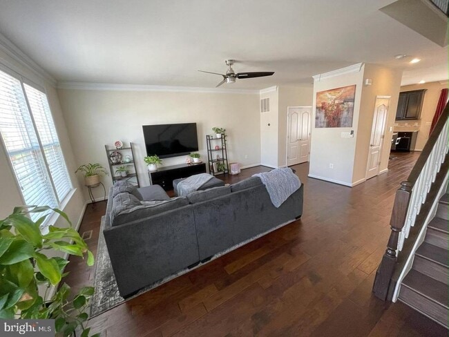 Photo - 706 Bunker Ln
