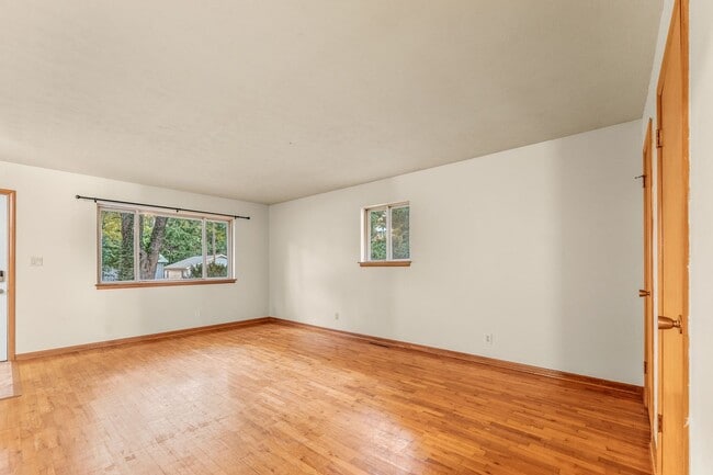Photo - 1628 N Marlan Ave