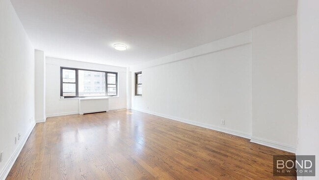 Building Photo - 405 E 56th St Unit 4D Rental