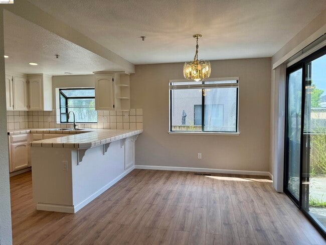 Photo - 20647 Maria Ct