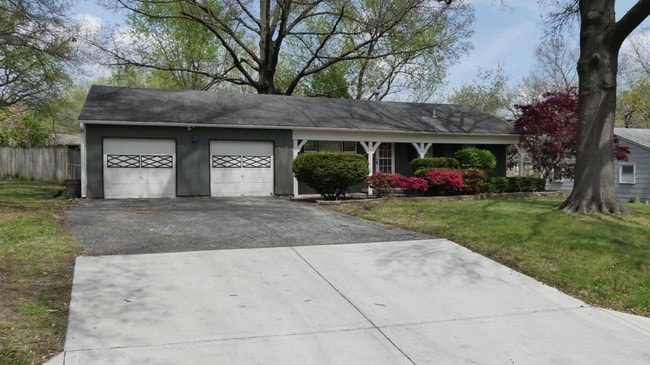 Building Photo - 5516 W 70th St