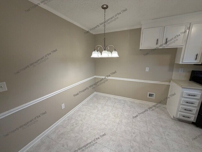 243 Olde Vineyard Ct