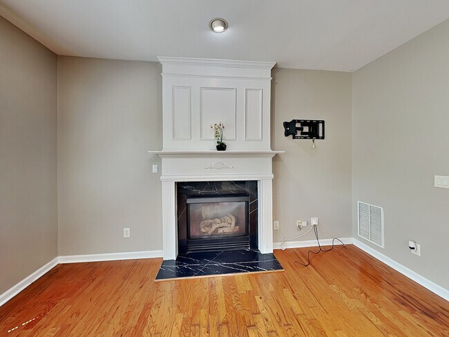 Photo - 2639 Hooch Ct