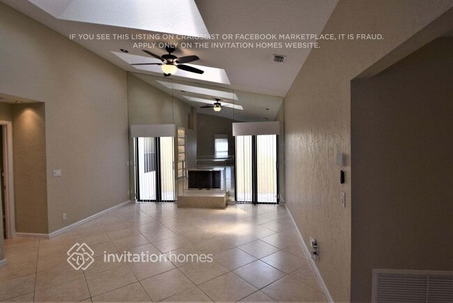 Photo - 7045 Golf Pointe Cir