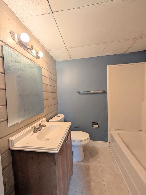 Photo - 1200 Kaley Ave