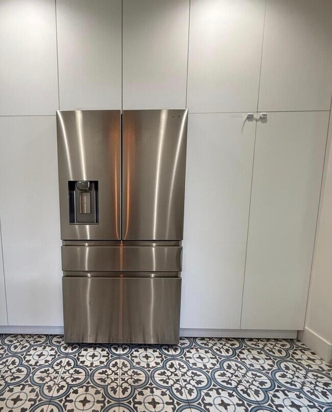 Photo - 1345 SW 60th Ct