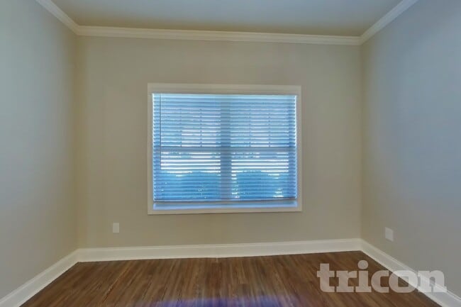 Photo - 1152 Hartwell Rd