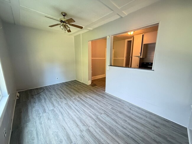 2120 Lansing Ave Unidad #3