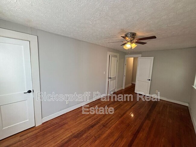 Photo - 2218 Camille Dr