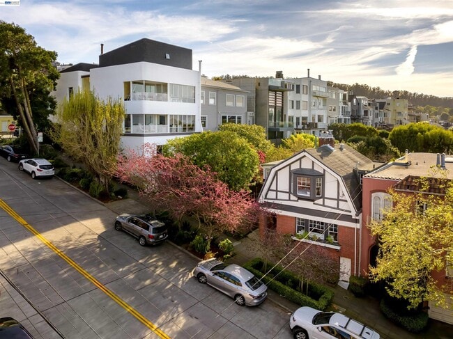 Photo - 3033 Divisadero St