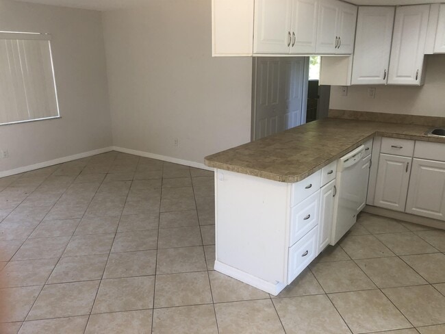 Photo - 13426 Pine Needle Ln