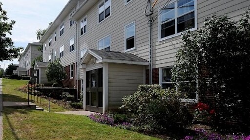 Maplehurst Apartments