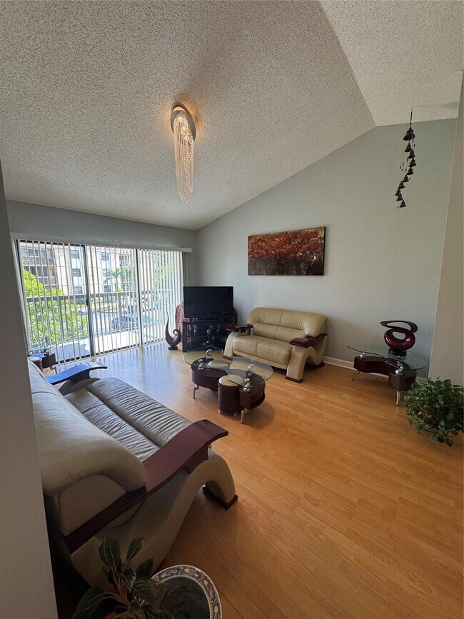 Photo - 5681 Riverside Dr Unit 203