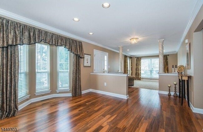 84 Constitution Way