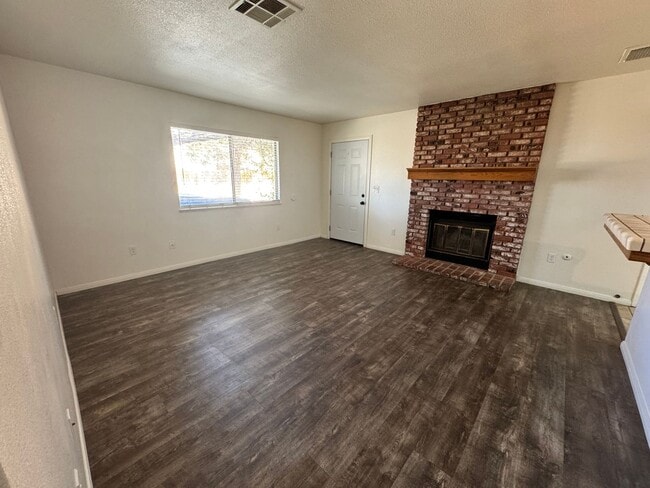 Photo - GRA916 Unit Apt. A