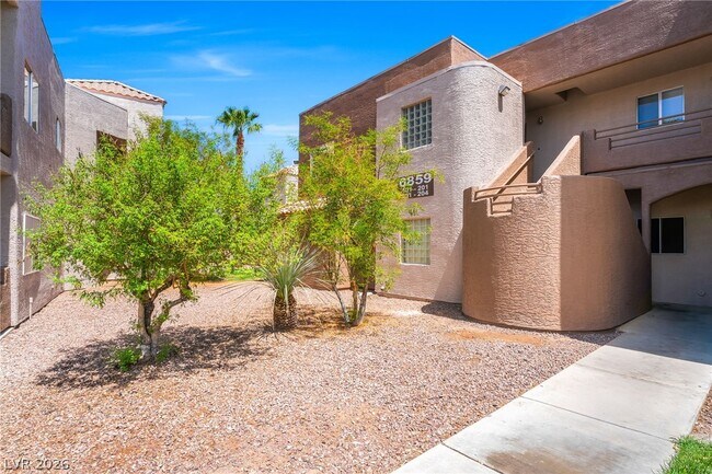 6859 Tamarus St Unit 202