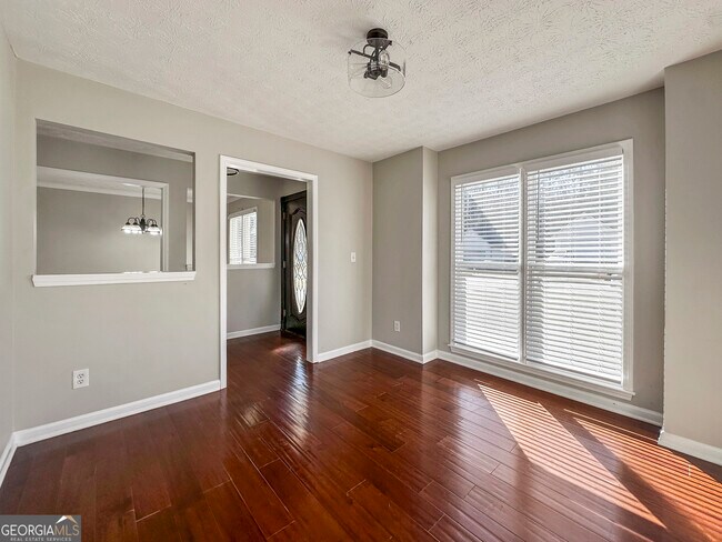 Photo - 710 Allen's Landing Dr SE