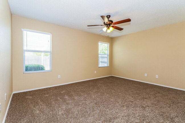 Photo - 8608 Serenity Way