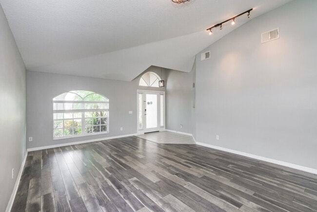 Photo - 1739 Sweetspire Dr