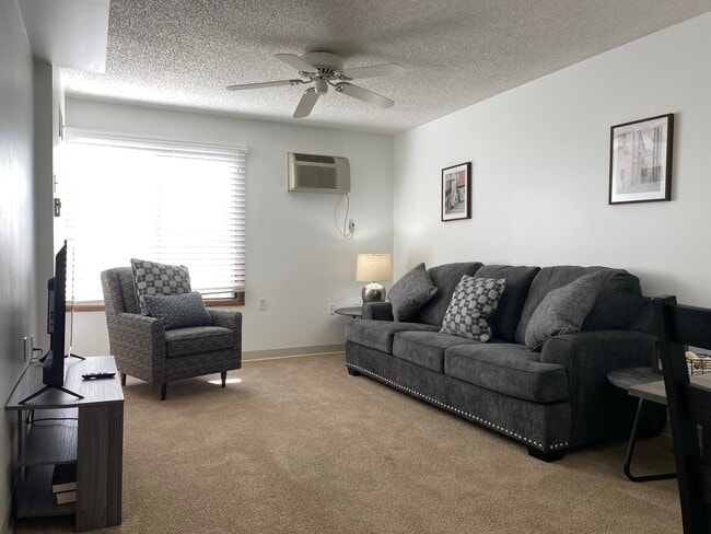 Photo - Luther Park Apartments