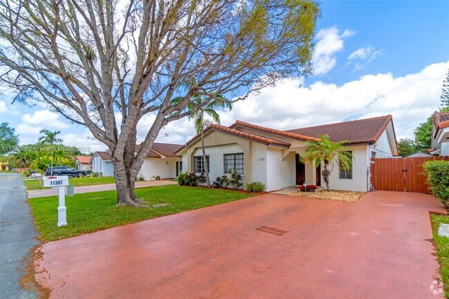 Building Photo - 11307 SW 74th Terrace Rental