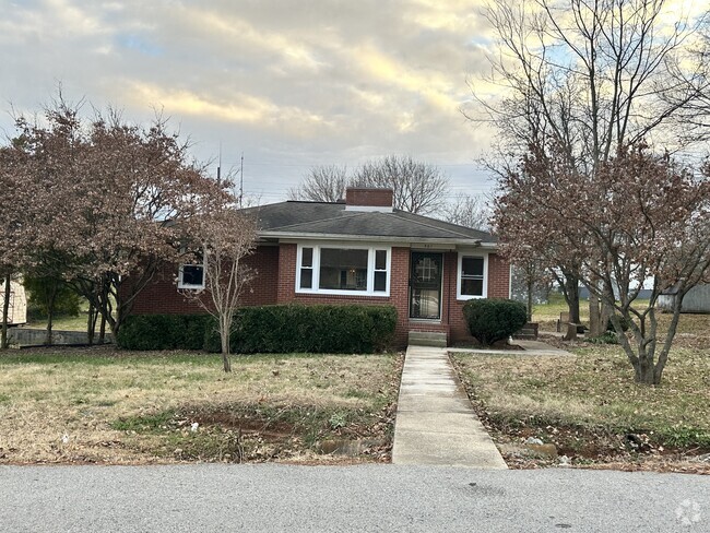 Building Photo - 301 Ginnie Ln Rental