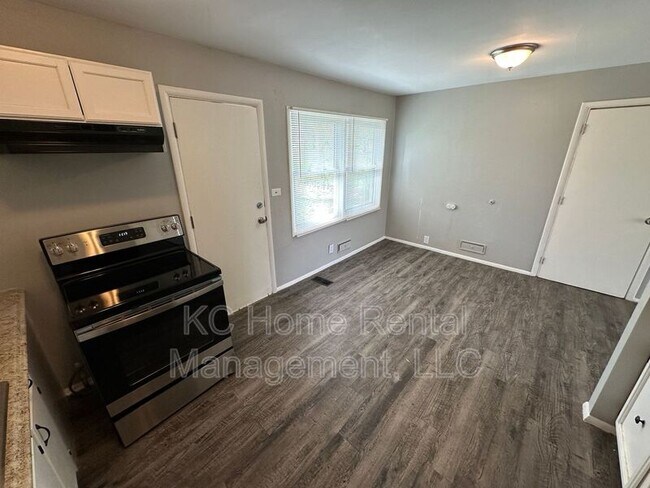 Photo - 7309 E 111th Terrace